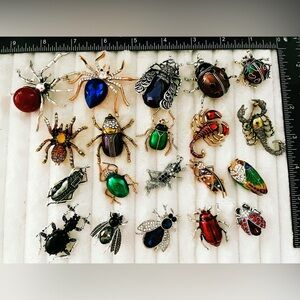Lot 20 Insect Bug Brooch Set Rhinestone Enamel Beetle Spider Scorpion Jewelry
